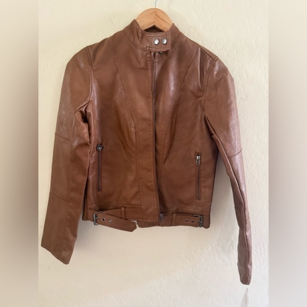Maralyn & Me Brown Leather Jacket Fitted Cropped Design